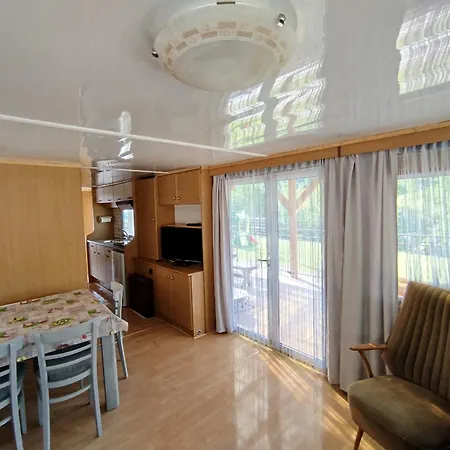 Oskar Apartman Bartkowa-Posadowa